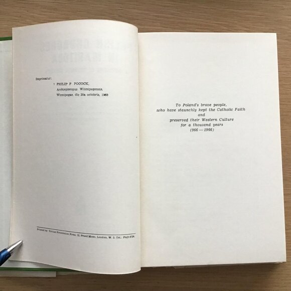 Polish Churches in Manitoba by Edward M Hubicz Hardcover 1961 - Picture 6 of 12